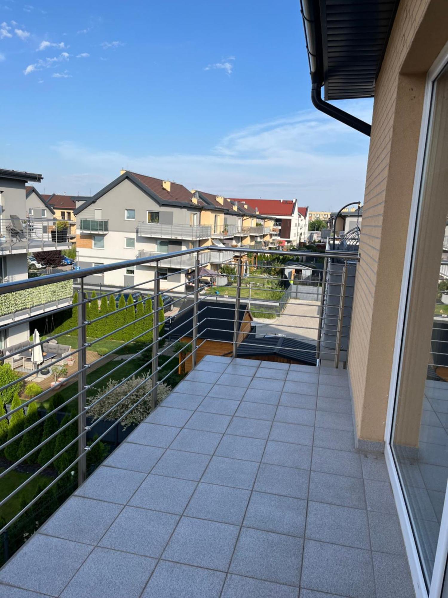 Studio Green Swiebodzice Ngoại thất bức ảnh